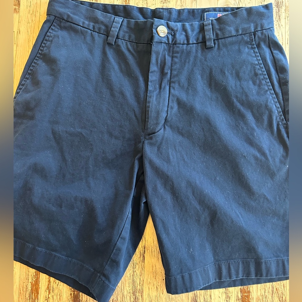 Vineyard Vines breaker shorts